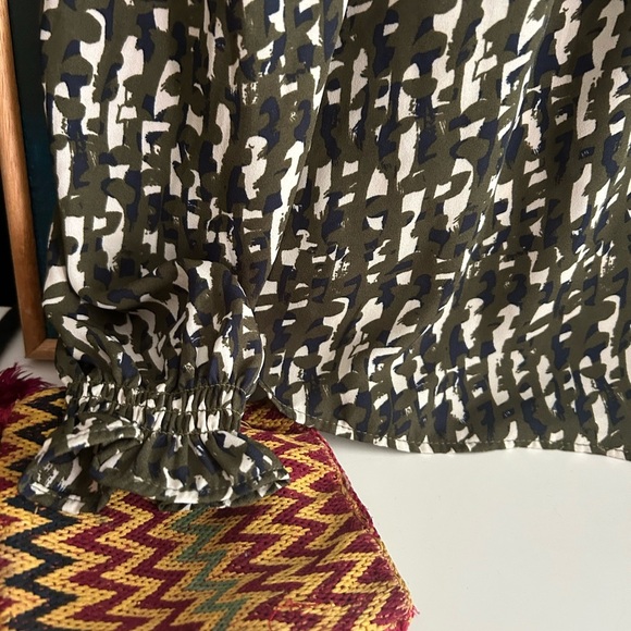 Zac & Rachel Green and Cream Smocked Blouse XL - Picture 5 of 16